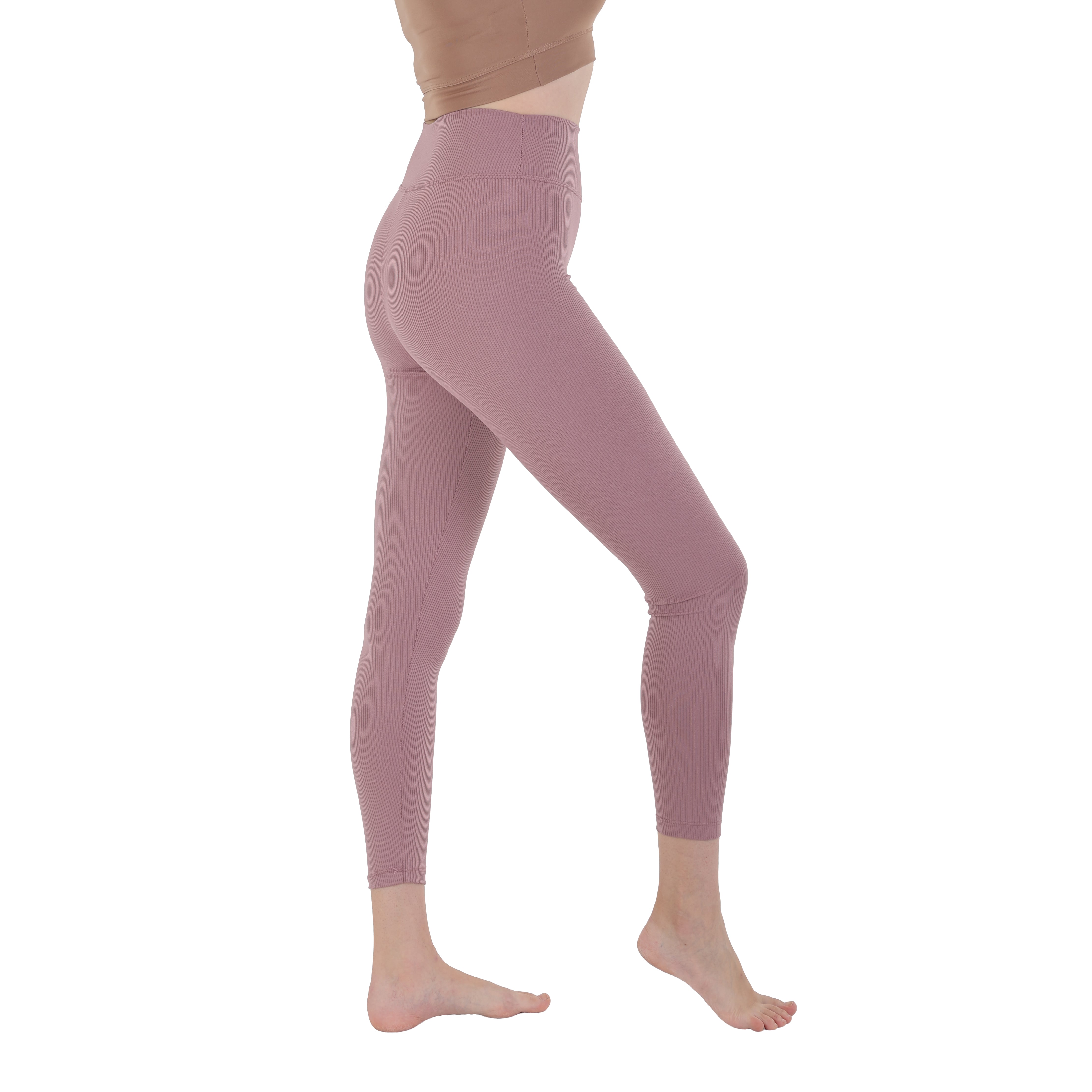 High-Waist Ribbed Seamless Leggings – Sculpting, Squat Proof & Ultra Soft Activewear